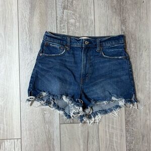 Abercrombie the cutoff short high rise 26